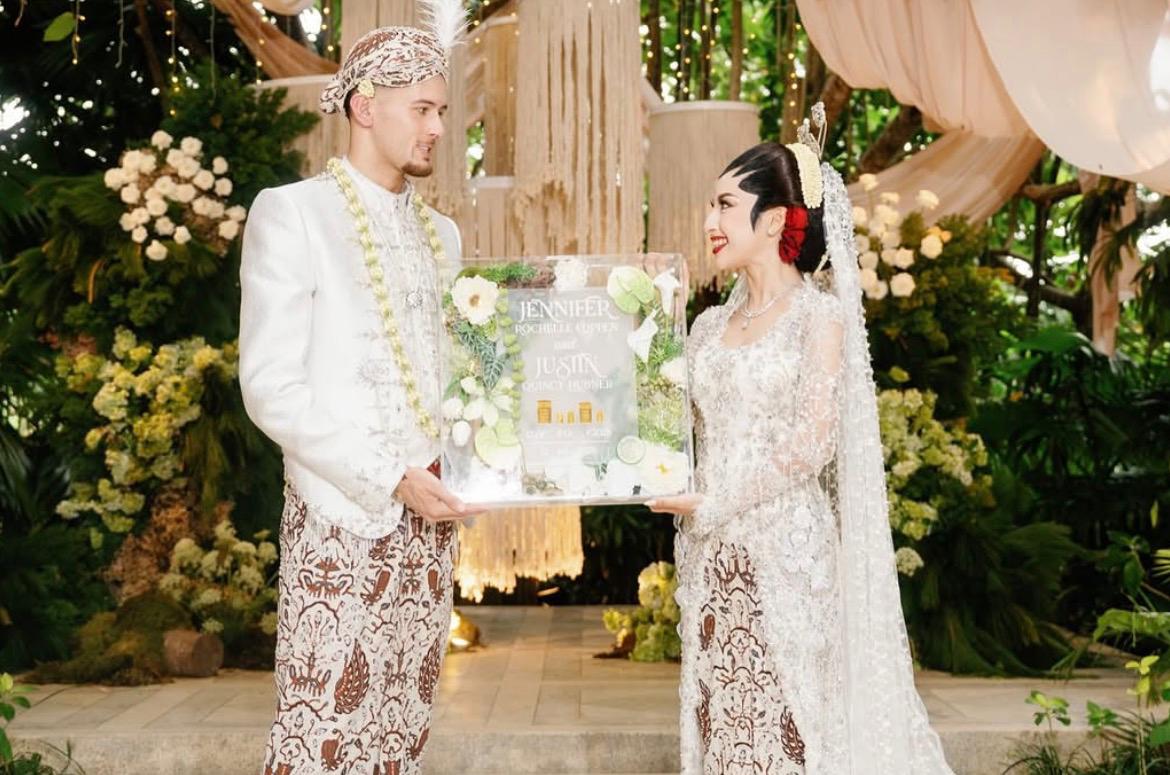 Pernikahan Jennifer Coppen dan Justin Hubner, Mahar Tiga Keping Emas dengan Berat Unik Jadi Sorotan