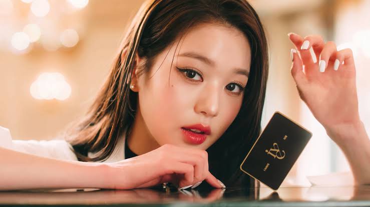 Jang Wonyoung Diduga Bersikap Judes Hingga Lempar Headband Pemberian Penggemar, Attitude Dikuliti Habis!