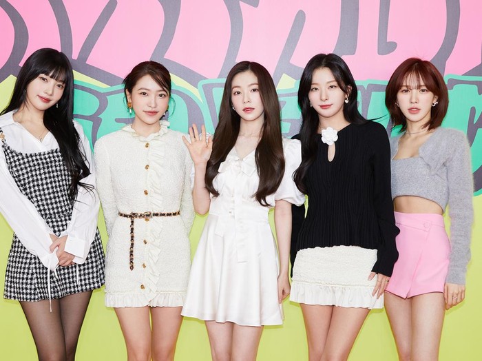 Red Velvet Siapkan Perayaan...