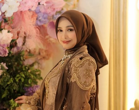 Ria Ricis Kembali Bahas Mom...