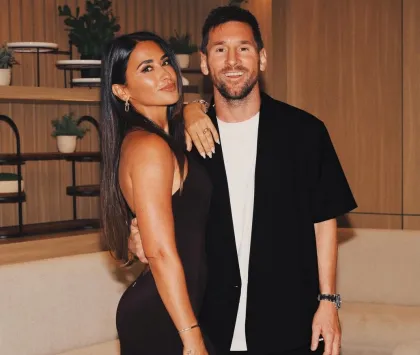 Profil Antonela Roccuzzo, I...