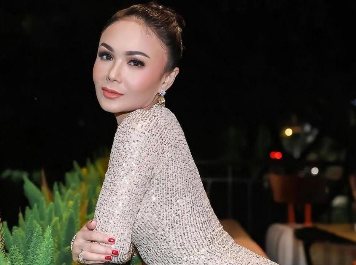 Wanita Harus Tau, Ini Rahasia Alami Yuni Shara Tetap Bugar dan Awet Muda di Usia 54 Tahun