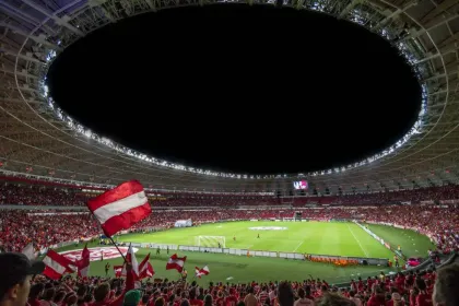 Tak Semua Stadion Bisa Terp...
