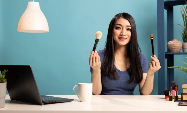 Tampil Cantik dalam Hitunga...