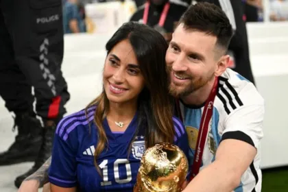 5 Pelajaran Cinta Lionel Me...