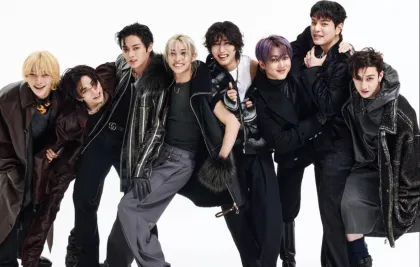 Stray Kids Umumkan Tur Duni...