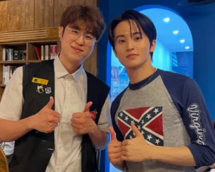 Mark Lee Eks NCT Dihujani K...