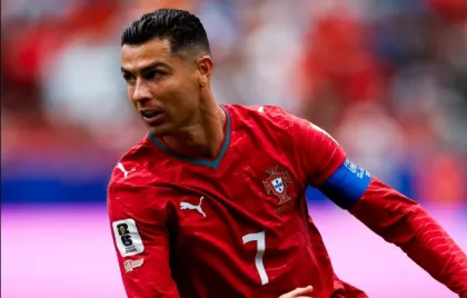 Cristiano Ronaldo Ukir Reko...
