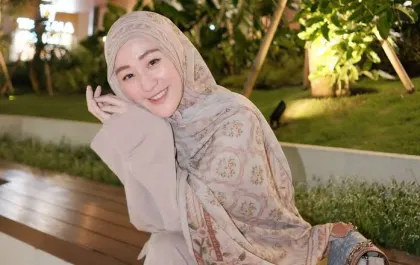 Unggahan Larissa Chou Soal Kemungkinan Kembali ke Agama Lama Usai Cerai Viral, Netizen Ramai Beri Dukungan