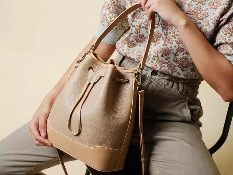 Tas Lokal Lagi Naik Daun! Desainnya Mewah, Harganya Bikin Dompet Tetap Aman 