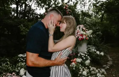 Pernikahan Taylor Swift dan...
