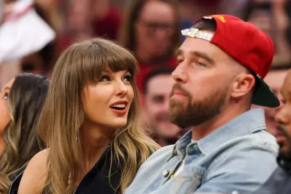 Mewah Banget! Tamu Pernikahan Taylor Swift dan Travis Kelce Bawa Pulang Suvenir Berhias Berlian