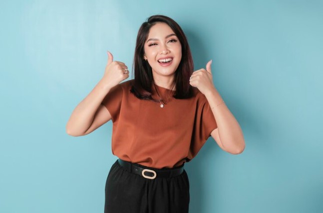 Sering Merasa Kurang Pede? Ini Cara Bangun Kepercayaan Diri dalam Kehidupan Sehari-hari