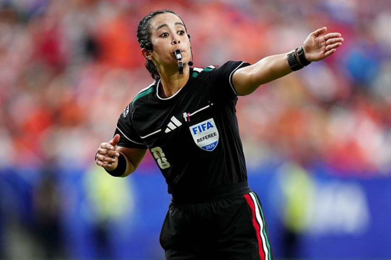 Katia Itzel Pecahkan Dominasi Pria, Jadi Wasit Wanita Amerika Latin Pertama di Piala Dunia 2026