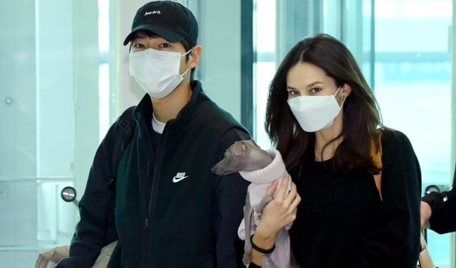 Song Joong Ki dan Katy Louise Saunders Diterpa Isu Cerai, Begini Perjalanan Asmara Mereka Sejak Awal