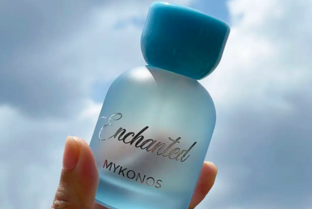 8 Rekomendasi Parfum Mykono...