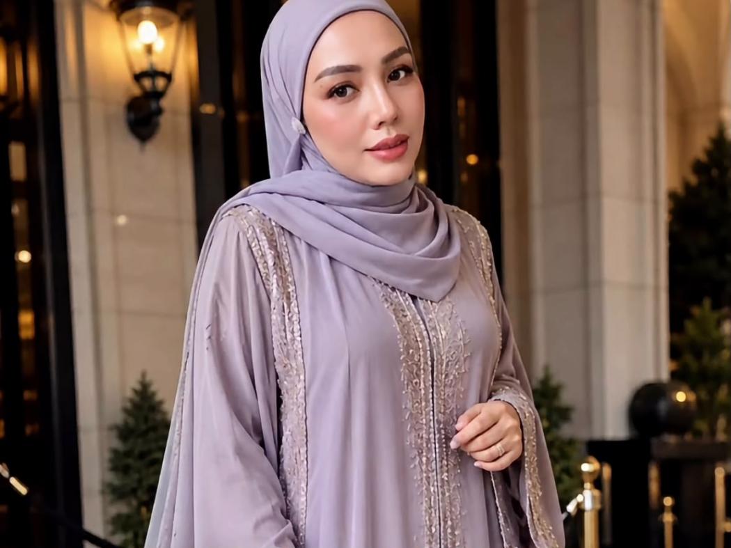 Bikin Kaget! Penampilan Baru Elly Sugigi Usai Oplas Disebut Makin Pangling