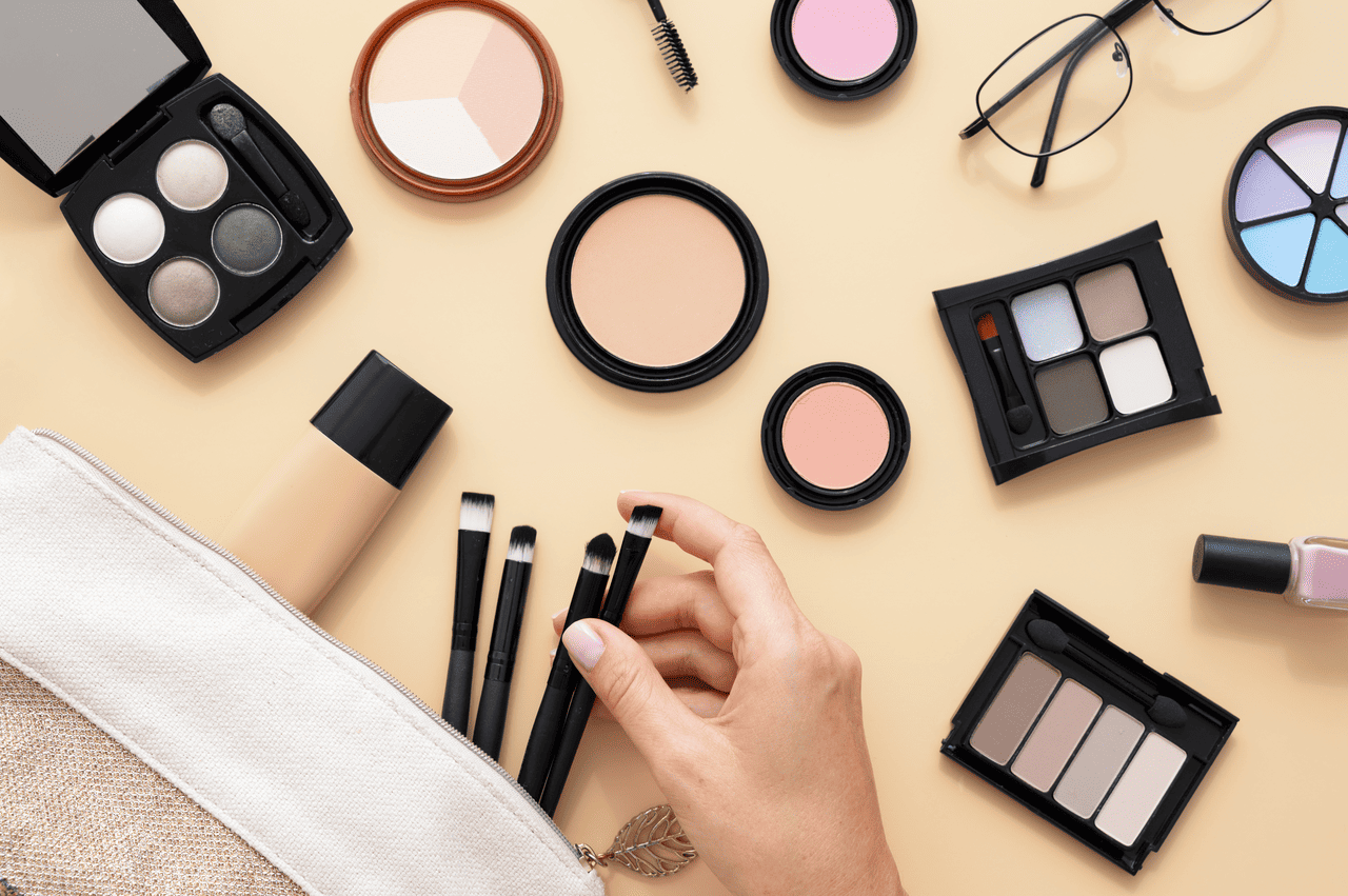 Catat! Ini Cara Make Up Kamu Ga Gampang Luntur di Siang Hari