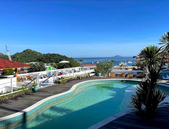 7 Rekomendasi Hotel di Labu...
