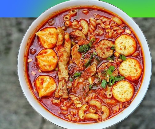 Bahaya Terlalu Sering Konsumsi Seblak bagi Wanita, Jangan Abaikan Dampaknya bagi Kesehatan