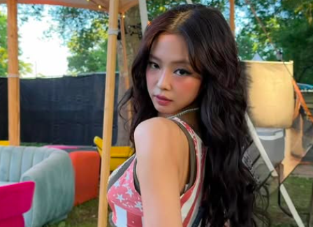 Jennie BLACKPINK Bikin Hebo...