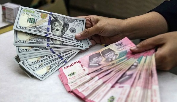 Aduh, Naiknya Suku Bunga Ba...