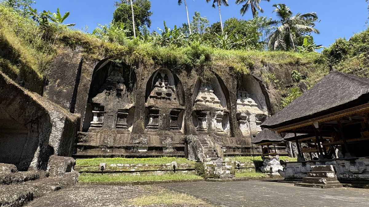Cara ke Gunung Kawi dari Jakarta, Pilihan Transportasi Lengkap Mulai Kereta hingga Mobil Pribadi