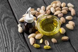 5 Manfaat Minyak Pistachio,...