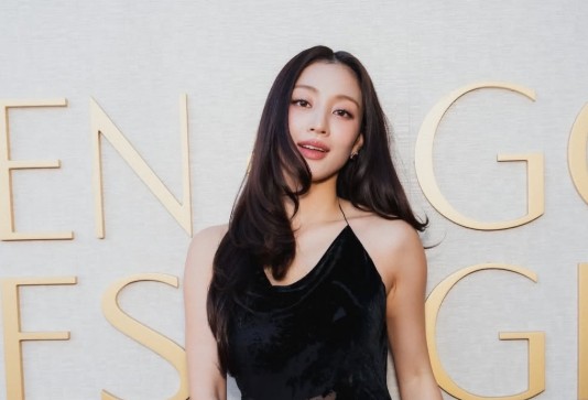 Jihyo TWICE Buka Suara Soal...