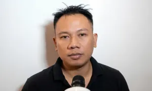 Polemik Rumah Tangga Kian Panas, Vicky Prasetyo Dikabarkan Mulai Dibatasi Tampil di Televisi