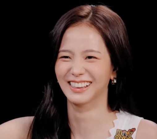 Terungkap! Ini Alasan Jisoo...