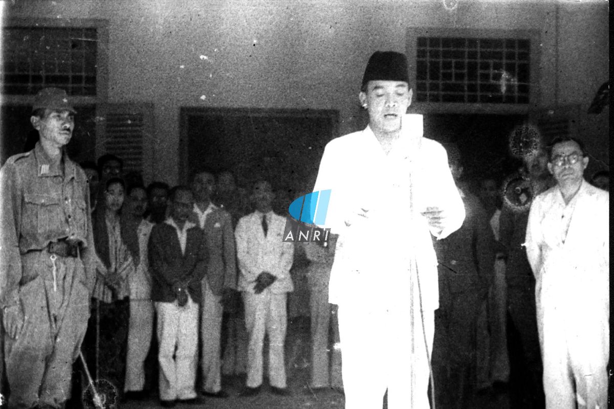 Fakta Unik di Balik Kemerde...