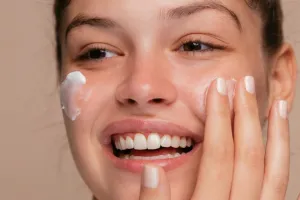 Rekomendasi Moisturizer Usi...