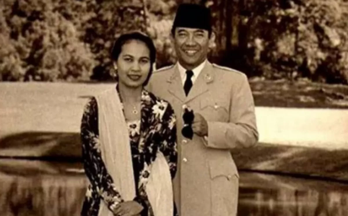 Bung Karno Jatuh Hati Gara-...