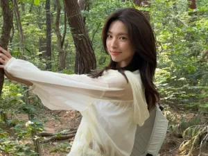 Kakek Buyut Dikaitkan dengan Aktivitas Pro-Jepang, Ini 10 Fakta Kontroversi Ha Young