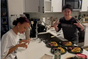 Esther No Na dan Rich Brian Pacaran, Deretan Momen Mesra Bikin Heboh