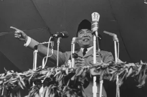 Sejarah Penjajahan di Nusan...