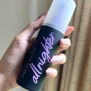 Makeup Lebih Tahan Lama, Urban Decay Perbarui Formula All Nighter Setting Spray