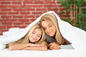 Ingin Anak Terbuka? Ini 5 Cara Membuat Mereka Nyaman Bercerita kepada Orangtua