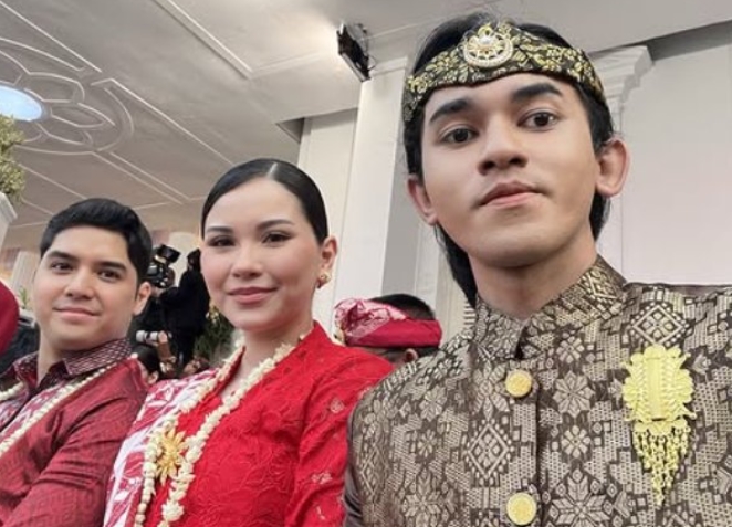 Tak Terduga! Tamu HUT RI di Istana Dipindahkan ke Barisan Depan karena Busananya Eye Catching, Malah Duduk di Samping Al Ghazali