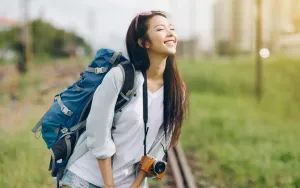 Solo Traveling Perempuan Ma...