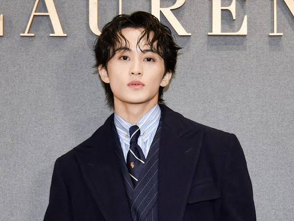 12 Idol K-Pop yang Hengkang...