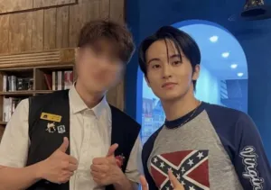 Mark Lee Kembali Minta Maaf...