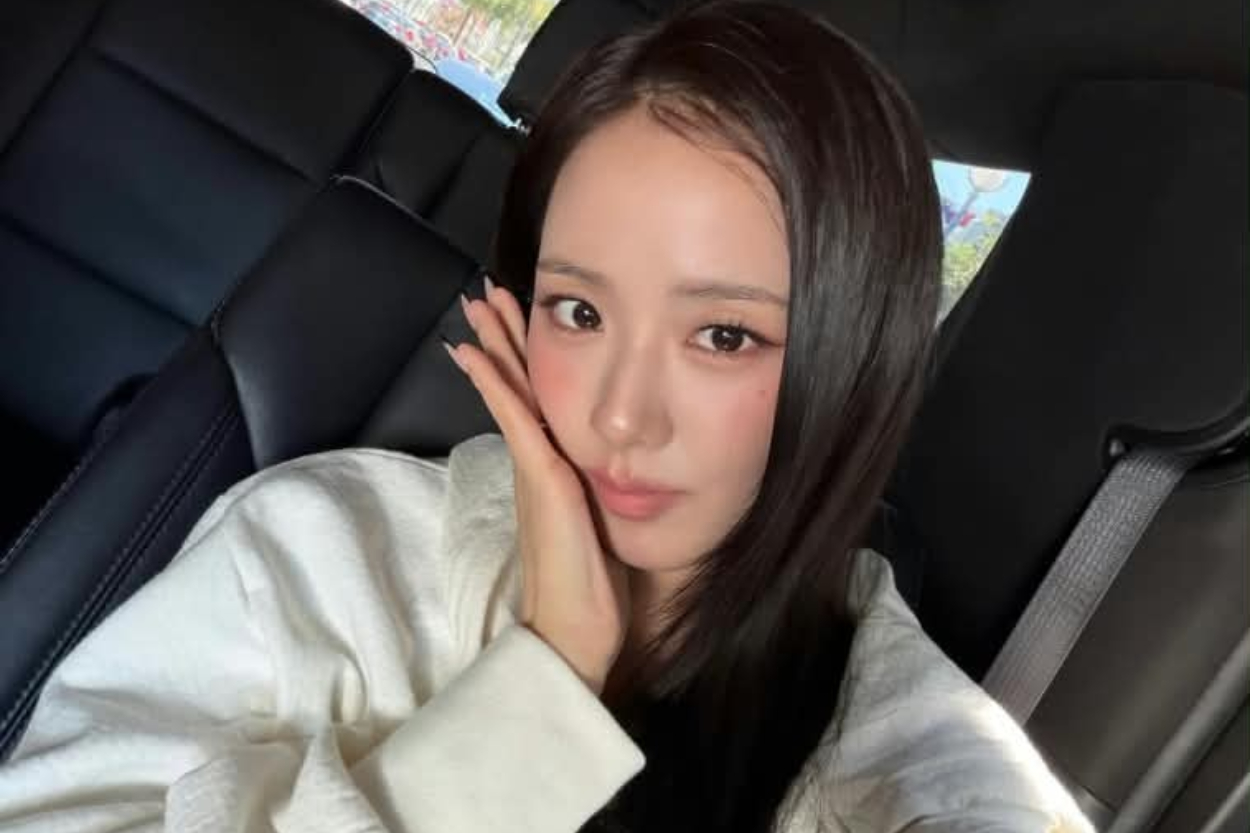 Beda Total dari AMORTAGE, Jisoo BLACKPINK Tampil Seram dan Misterius di Single Solo Terbaru 'CLICK'