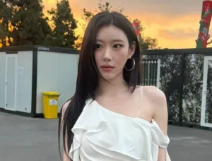 Chaeryeong ITZY Segera Debu...