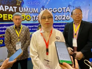 Wanita Hebat, Anita Puji Ut...