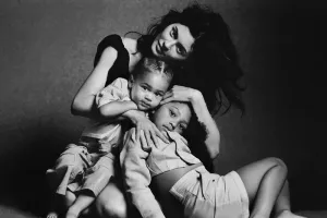 Kylie Jenner Merasa Kehilan...