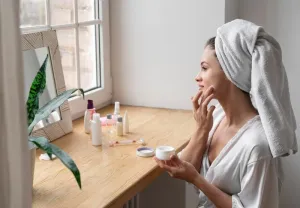Skinimalism: Benarkah Makin Sedikit Skincare Justru Lebih Baik untuk Kulit?