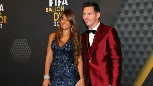 Lionel Messi Pensiun dari T...