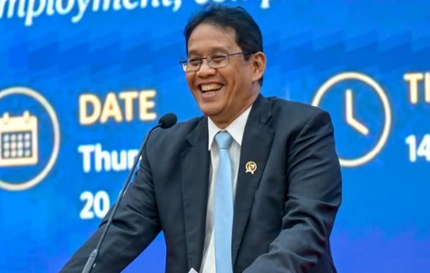Purbaya Berkelakar Mau Mema...